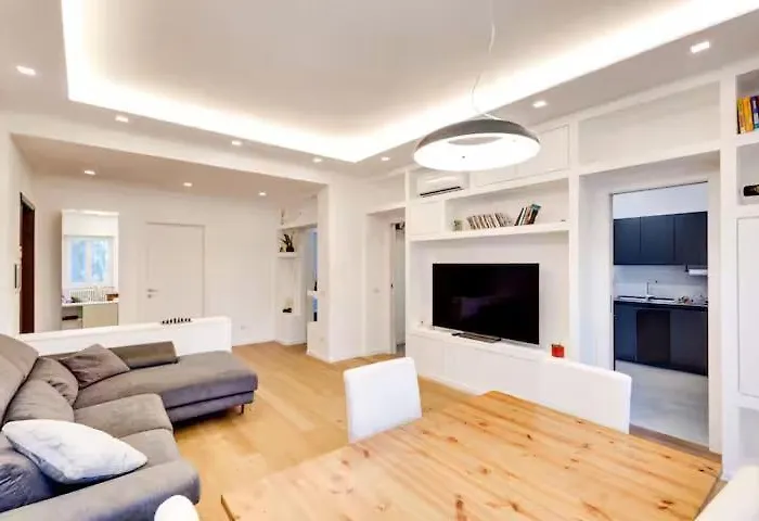 Aurelia Luxury Suite